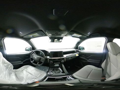 New 2026 Toyota Tacoma SR5 image 33