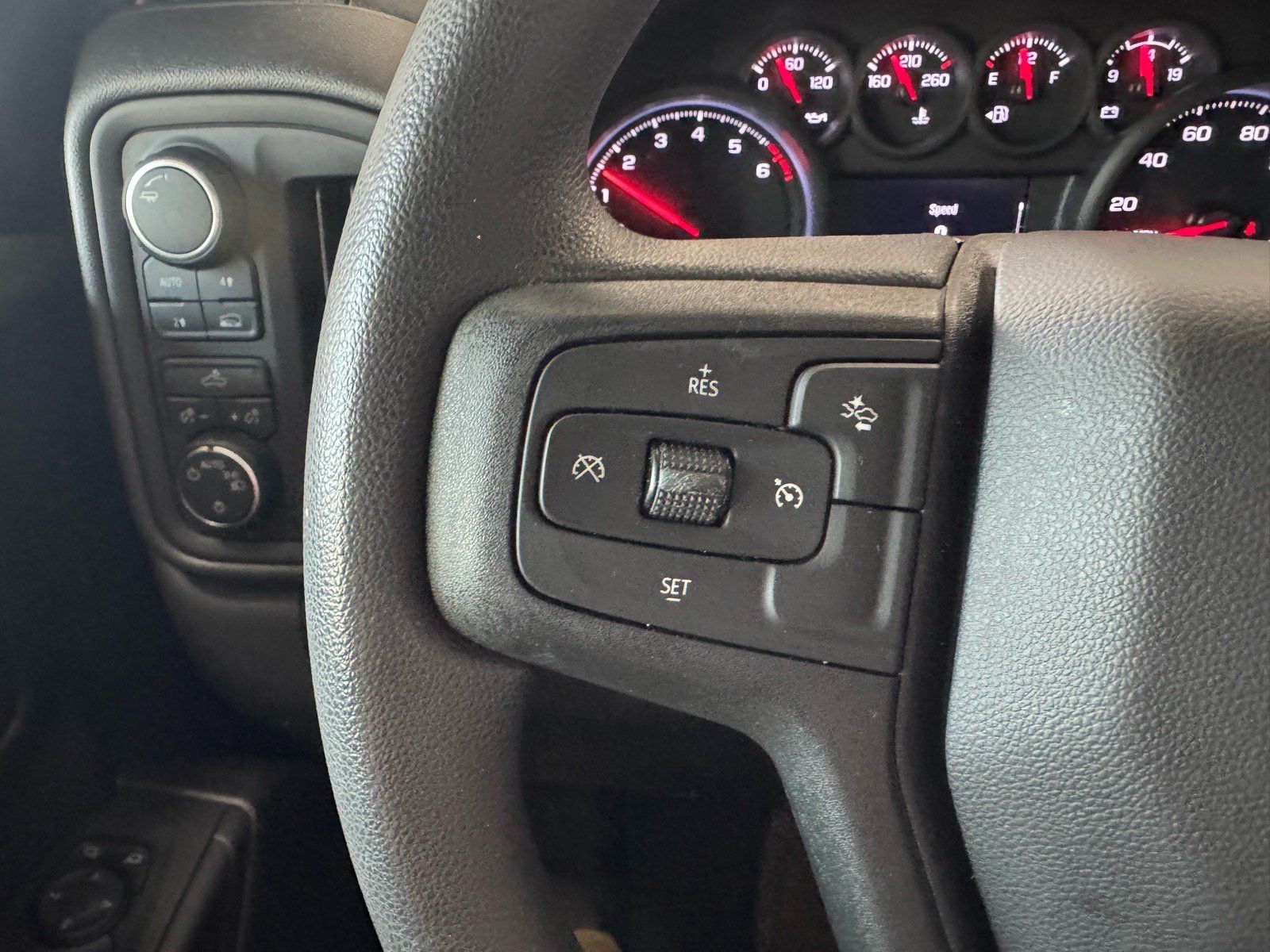 Used 2025 Chevrolet Silverado 1500 Custom w/ Turbomax Blackout Package AWD/4WD image 26