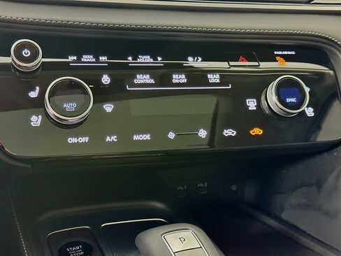 Certified 2026 INFINITI QX60 Luxe w/ Cargo Package image 20