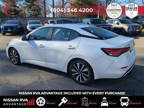Used 2021 Nissan Sentra SV w/ SV Premium Package image 7