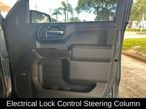 Used 2019 GMC Sierra 1500 SLT w/ SLT Premium Plus Package RWD image 31