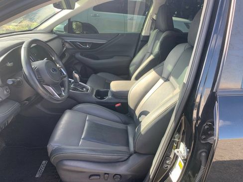 Used 2023 Subaru Outback Onyx Edition XT AWD/4WD image 3