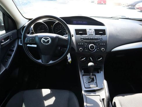 Used 2012 MAZDA MAZDA3 i Sport image 19