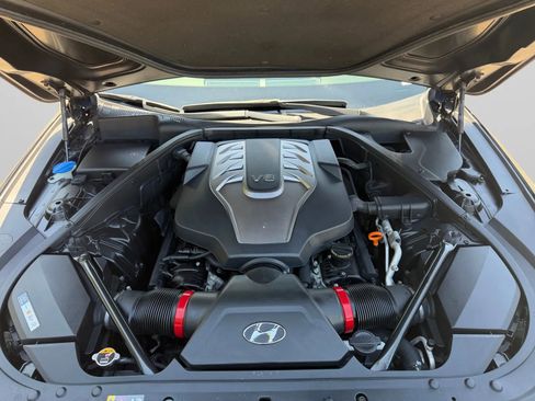 Used 2015 Hyundai Genesis 5.0 RWD image 38