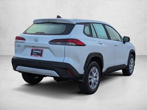 New 2026 Toyota Corolla Cross L image 2