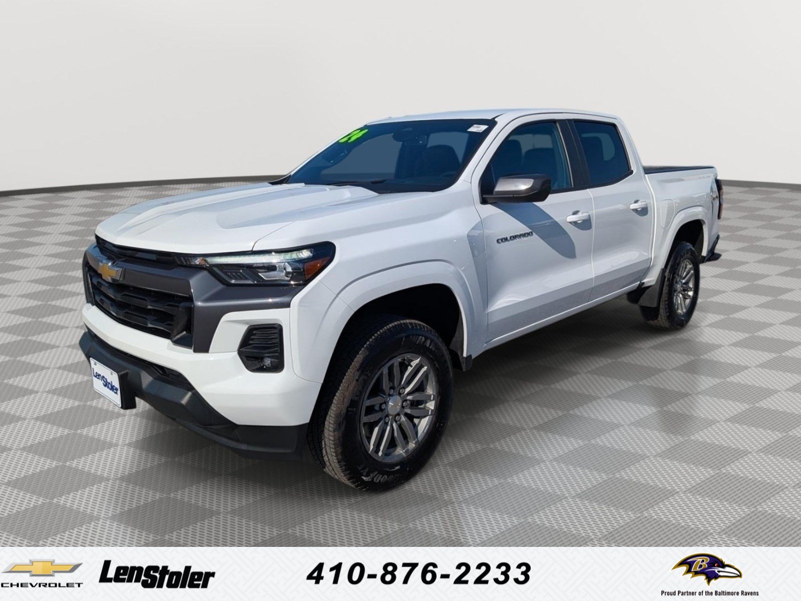 Used 2024 Chevrolet Colorado LT w/ LT Convenience Package III AWD/4WD image 1