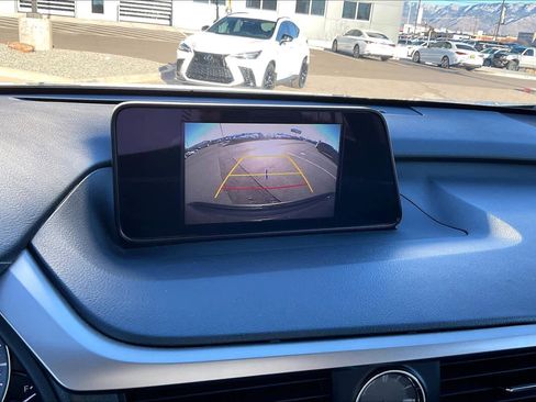 Used 2019 Lexus RX 350L w/ Premium Package image 24