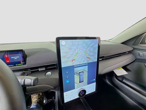 Used 2025 Ford Mustang Mach-E Select w/ Comfort Package Lite image 33