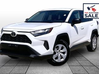 Used 2024 Toyota RAV4 LE AWD/4WD video 1