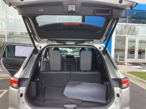 Used 2023 Mitsubishi Outlander SE image 25