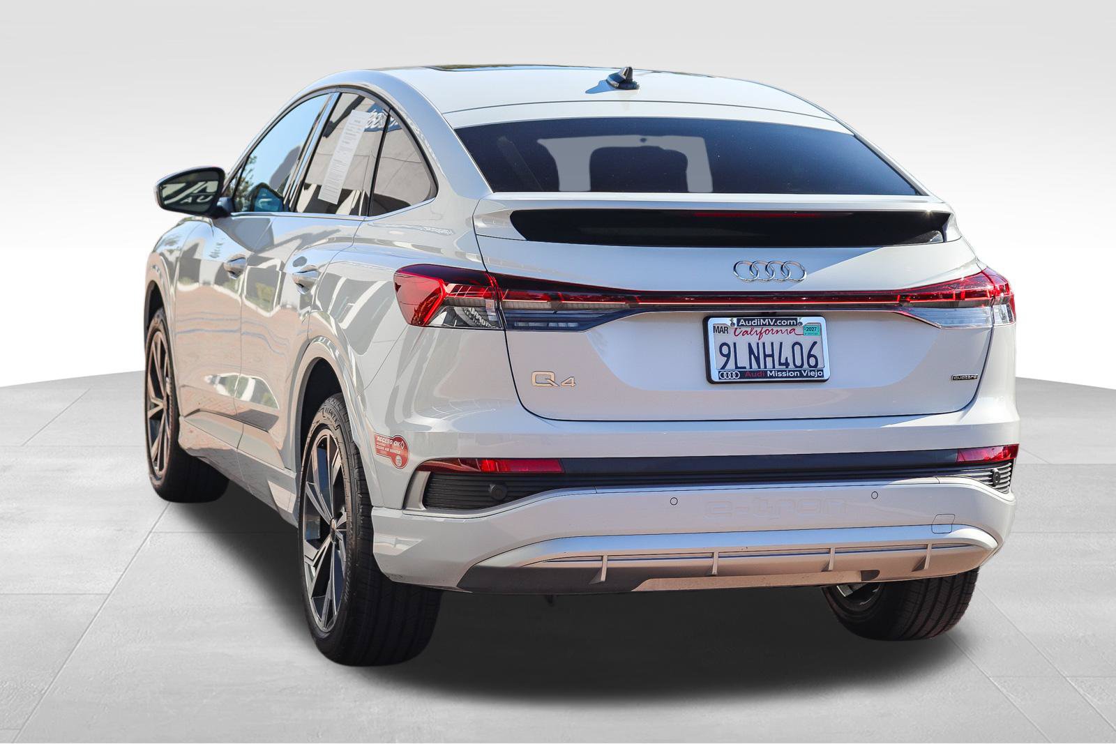 Certified 2024 Audi Q4 e-tron Premium w/ Convenience Package AWD/4WD image 5