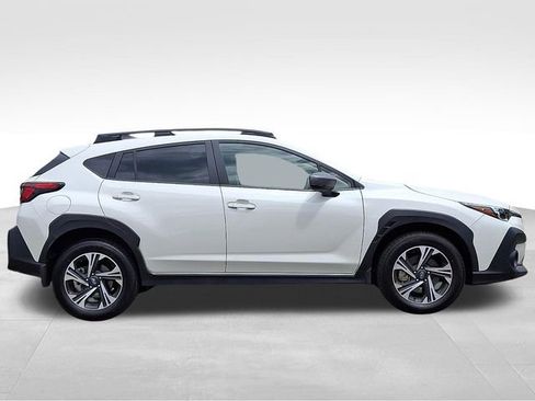 Used 2025 Subaru Crosstrek 2.0i Premium AWD/4WD image 7