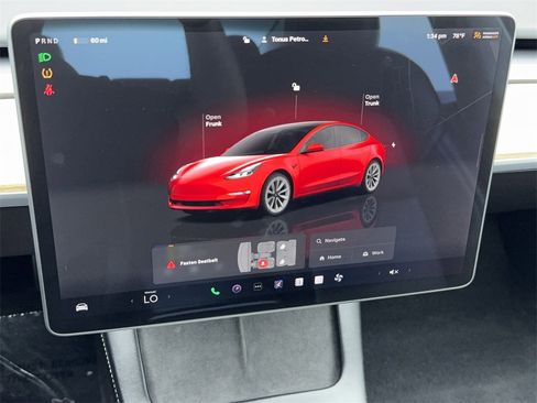 Used 2022 Tesla Model 3 Long Range image 33