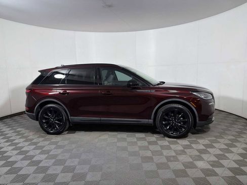 Used 2020 Lincoln Corsair AWD w/ Premium Package image 7