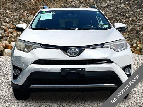 Used 2016 Toyota RAV4 Limited AWD/4WD image 3