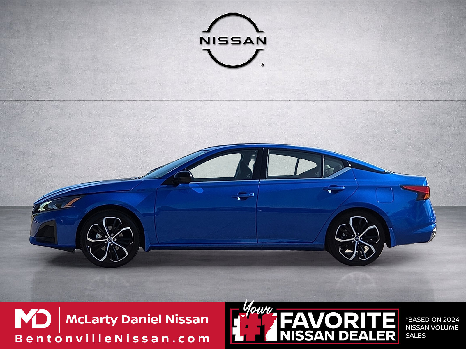 Used 2025 Nissan Altima 2.5 SR FWD image 3