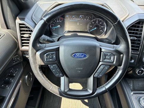 Used 2018 Ford Expedition Max Limited w/ Equipment Group 301A AWD/4WD image 11
