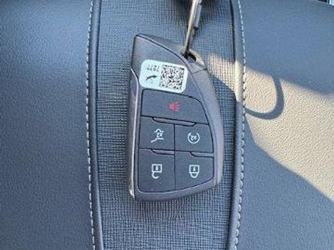 New 2026 Buick Enclave Preferred w/ Power Package image 29