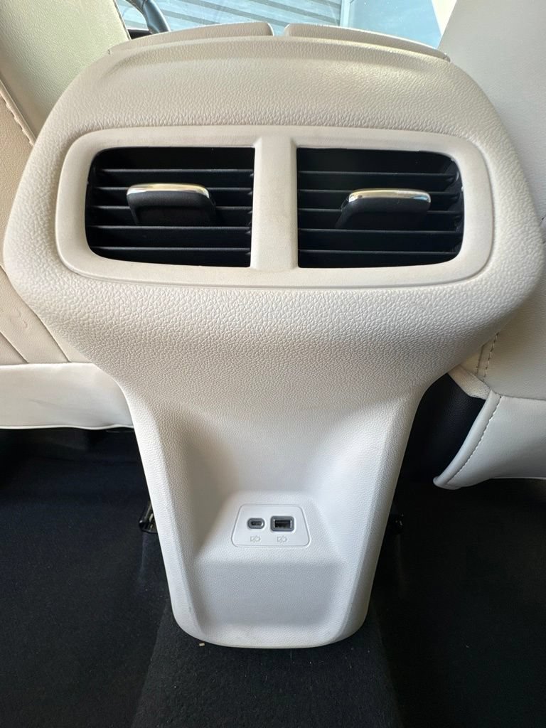 Used 2023 Buick Envision Preferred FWD image 29