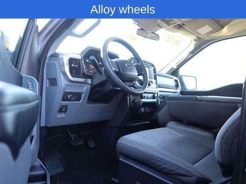 Used 2022 Ford F150 XLT image 11