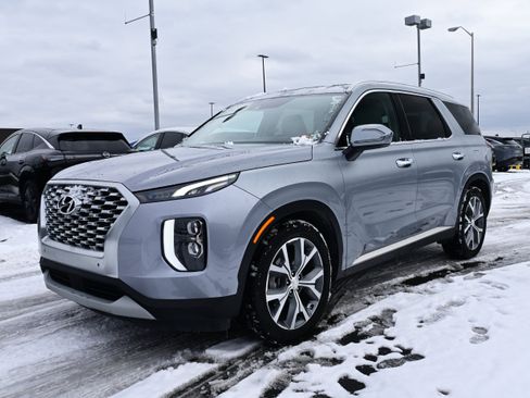 Used 2020 Hyundai Palisade SEL w/ Premium Package image 4