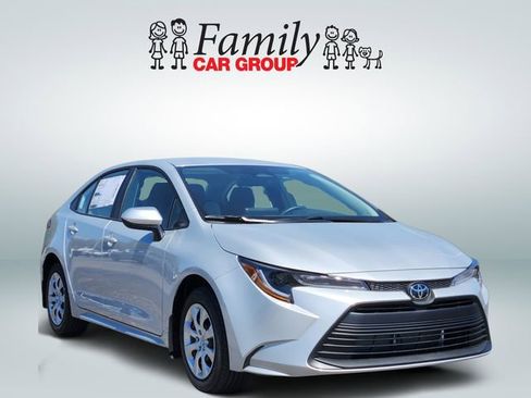 New 2026 Toyota Corolla LE image 2