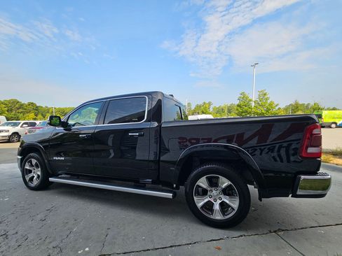 Used 2022 RAM 1500 Laramie AWD/4WD image 5