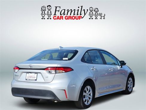 Certified 2024 Toyota Corolla LE image 4