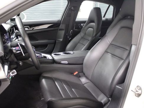 Certified 2021 Porsche Panamera 4 AWD/4WD image 5