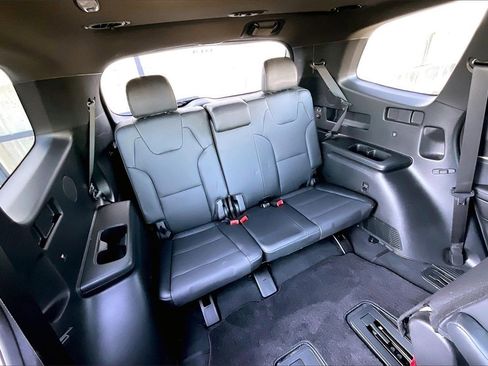 Used 2023 Kia Telluride SX X-Line image 28