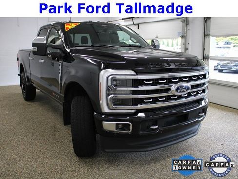 Used 2024 Ford F350 Platinum image 8
