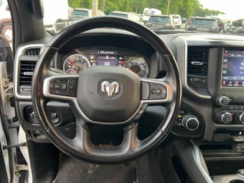 Used 2021 RAM 1500 Big Horn AWD/4WD image 16