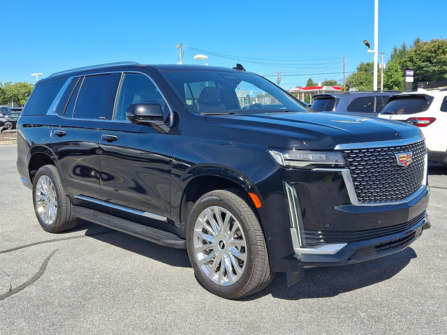 Used 2023 Cadillac Escalade Premium Luxury AWD/4WD image 1