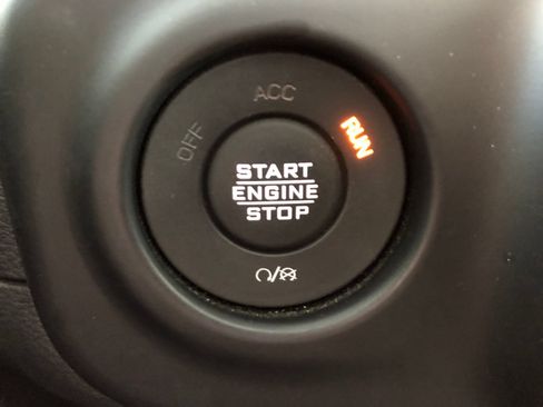 Used 2021 Jeep Wrangler Rubicon AWD/4WD image 27