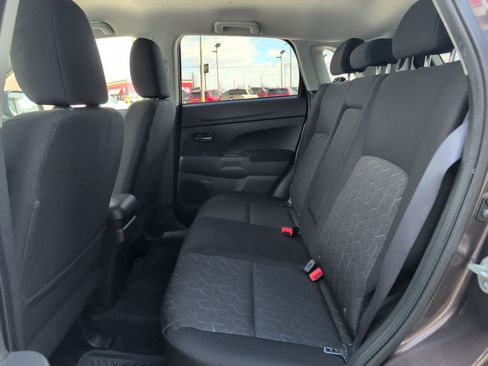 Used 2021 Mitsubishi Outlander Sport ES image 19