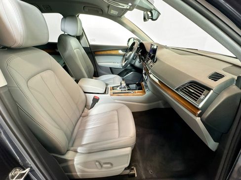 Used 2022 Audi Q5 2.0T Premium w/ Convenience Package image 25