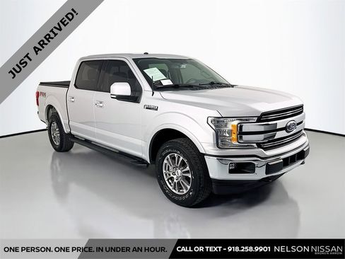 Used 2018 Ford F150 Lariat w/ Equipment Group 501A Mid image 3
