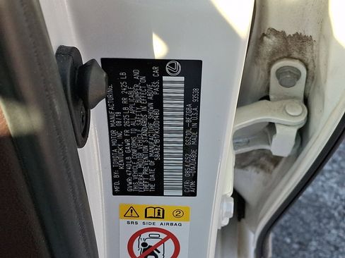 Used 2019 Lexus ES 350 Ultra Luxury image 28