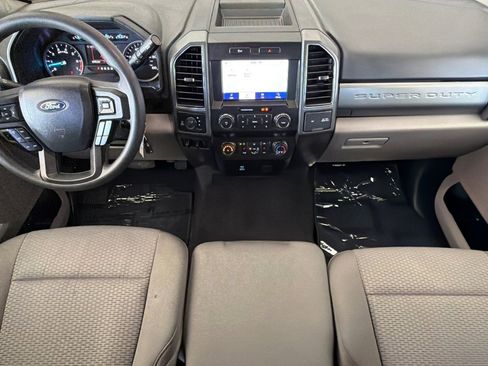 Used 2022 Ford F250 XLT w/ XLT Premium Package image 12