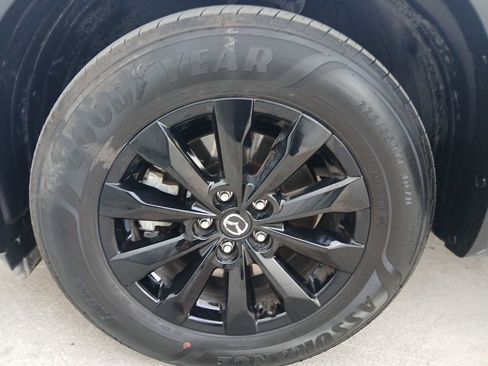 Used 2025 MAZDA CX-50 AWD 2.5 S w/ Premium Package image 34