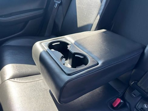 Used 2023 MAZDA MAZDA3 s FWD image 50
