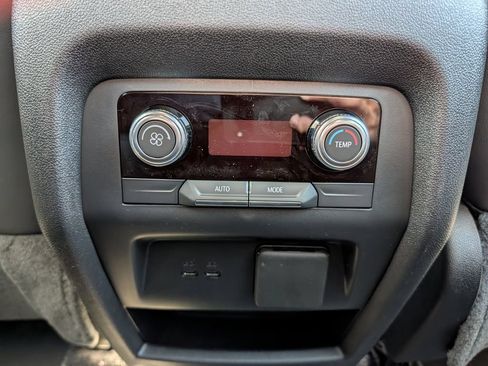 New 2026 GMC Acadia Elevation w/ Elevation Premium Package AWD/4WD image 12