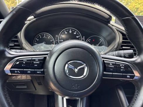 Used 2025 MAZDA MAZDA3 s FWD image 25