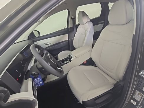 New 2026 Hyundai Tucson SE FWD image 16