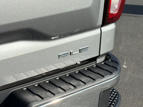 Used 2023 GMC Sierra 1500 SLE w/ Enhanced Capability Package image 28