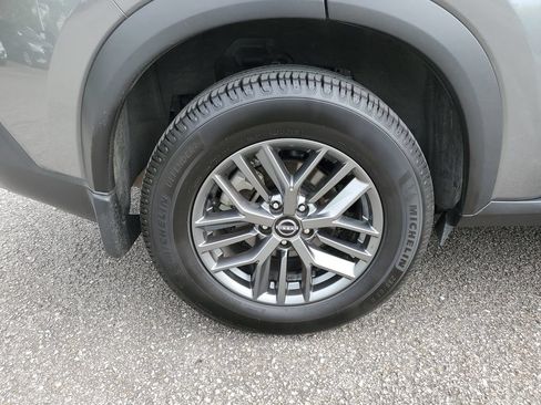 Certified 2023 Nissan Rogue S FWD image 5