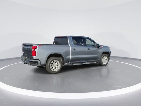 Used 2022 Chevrolet Silverado 1500 LTZ w/ LTZ Premium Package image 8