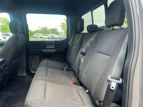 Used 2020 Ford F150 XLT w/ Equipment Group 302A Luxury AWD/4WD image 15