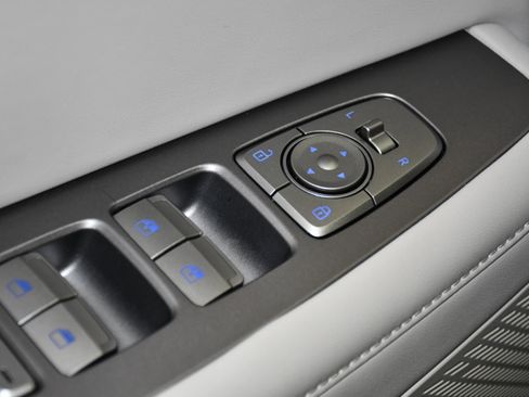 Used 2024 Hyundai Palisade Limited AWD/4WD image 34