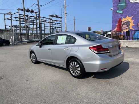 Used 2013 Honda Civic LX image 3